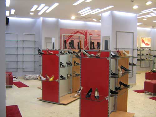 Освещение Магазин обуви  МОНАРХ, г. Петрозаводск - фото 1